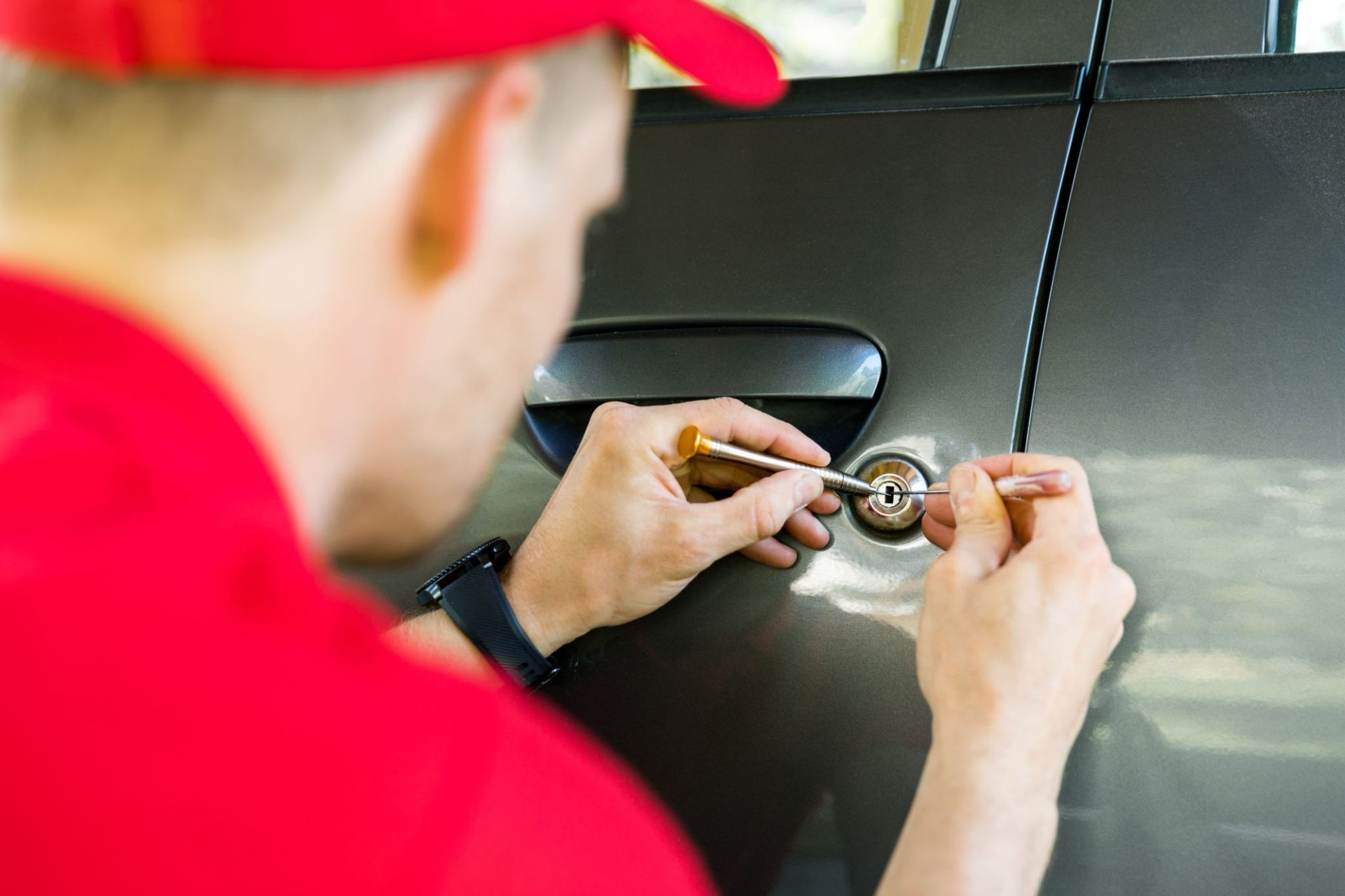 🚗  24/7    Car Lockout 